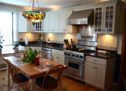 Brasswood Inn Провинстаун Екстериор снимка